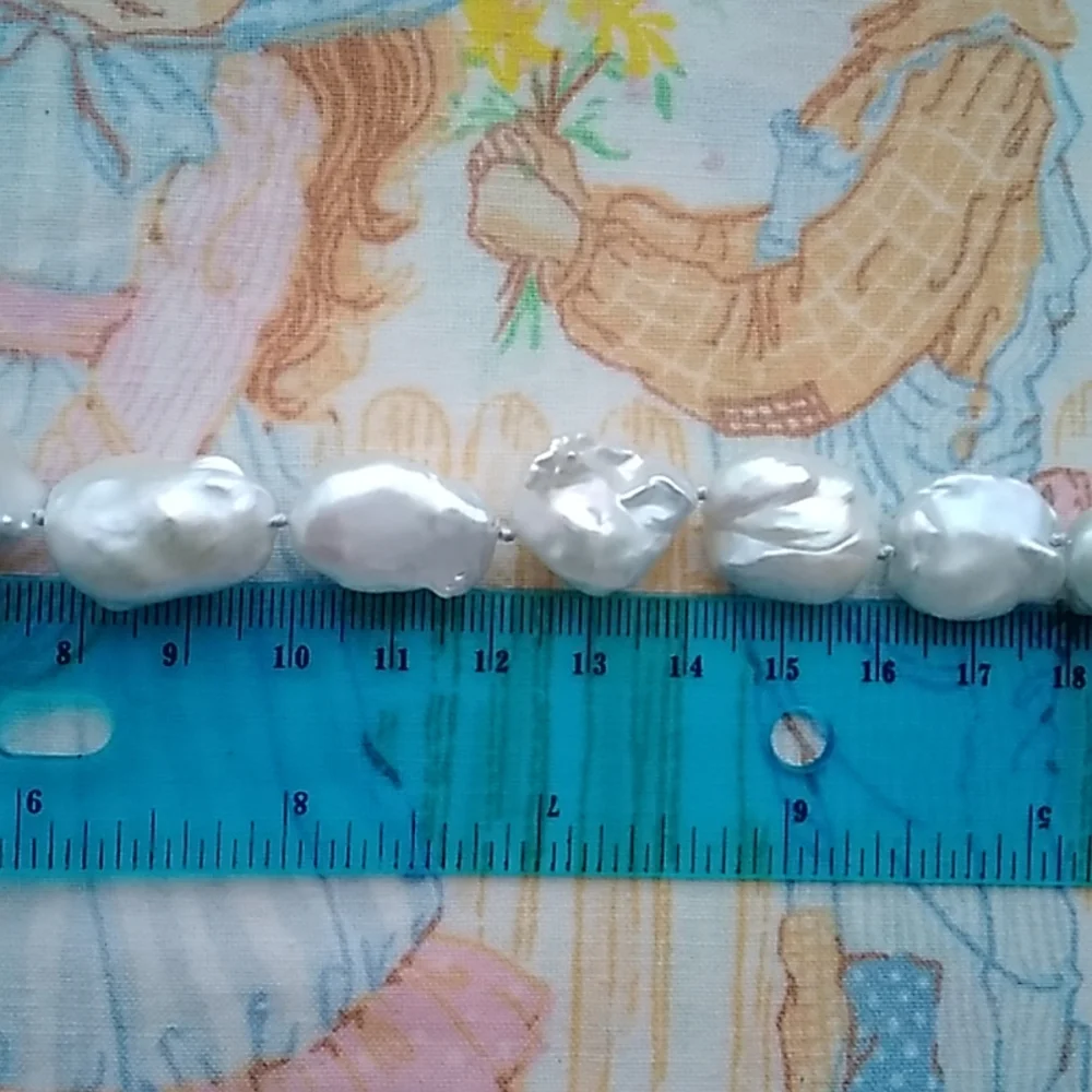🌙Vintage Baroque Pearl Choker Pave Magnetic Clasp